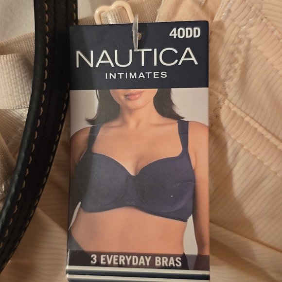 BUNDLE - Picture 2 of 8